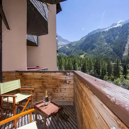 Grand Roc - Campanules 306 - Happy Chamonix
